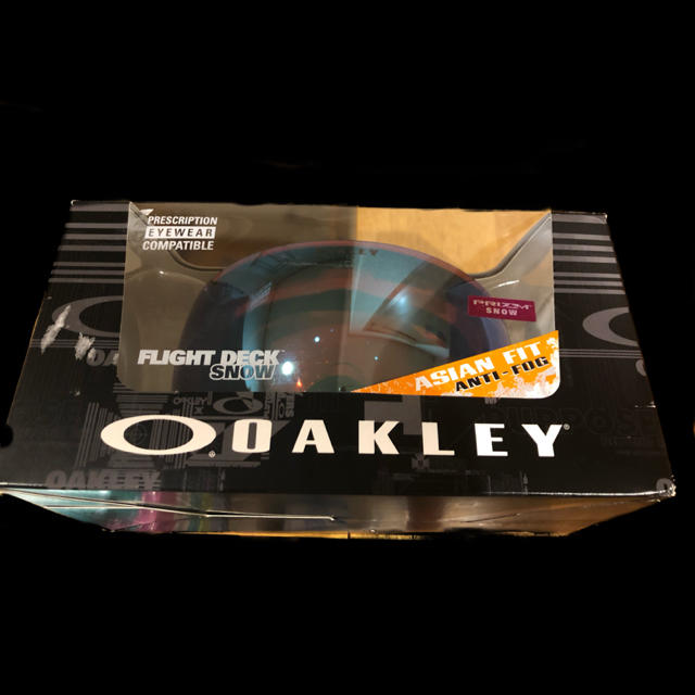 Oakley(オークリー)の新品*オークリー oakley フライトデッキ　flgiht deck スポーツ/アウトドアのスノーボード(アクセサリー)の商品写真