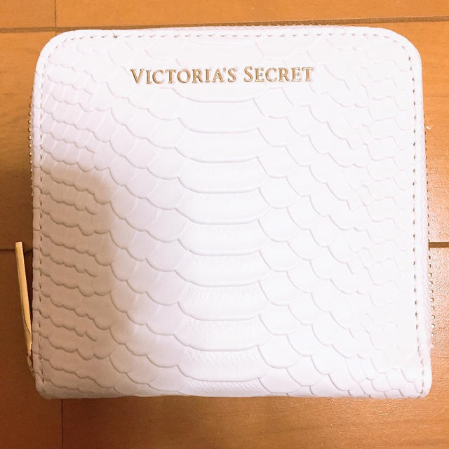 VICTORIA'S SECRET 折財布 新品
