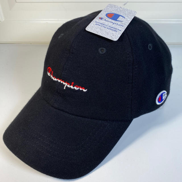 Champion(チャンピオン)の新品未使用　Champion/チャンピオン　ローCAP　国内正規品　送料無料 レディースの帽子(キャップ)の商品写真