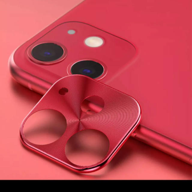カメラカバー 新品 iPhone11用 赤 スマホ/家電/カメラのスマホアクセサリー(保護フィルム)の商品写真