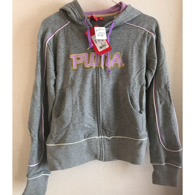 PUMA(プーマ)の新品未使用　タグ付き　PUMA  パーカー レディースのトップス(パーカー)の商品写真