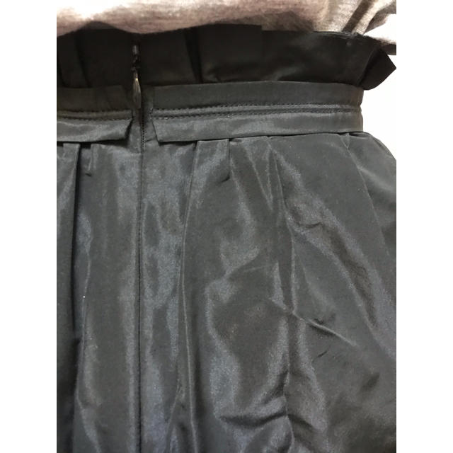 DEUXIEME CLASSE(ドゥーズィエムクラス)のDeuxieme Classe コクーン　スカート　ブラック レディースのスカート(ミニスカート)の商品写真