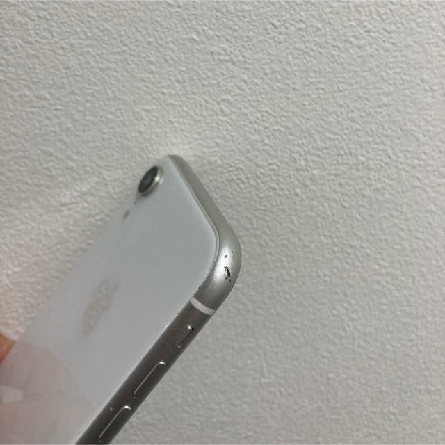 Apple(アップル)のiPhone XR 64GB ホワイト　SIMフリー スマホ/家電/カメラのスマートフォン/携帯電話(スマートフォン本体)の商品写真