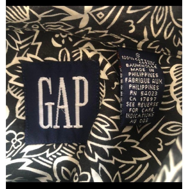 オールドギャップ　柄シャツ　old gap 白黒　ブラック メンズのトップス(シャツ)の商品写真