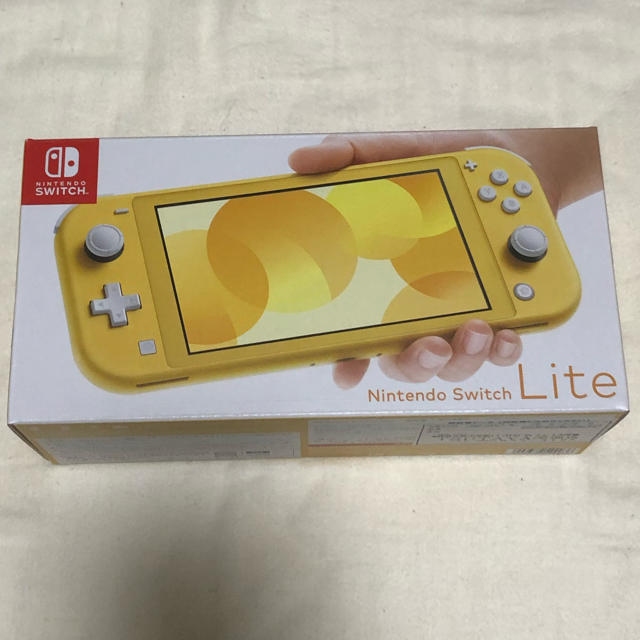 ニンテンドースイッチ　ライト　新品