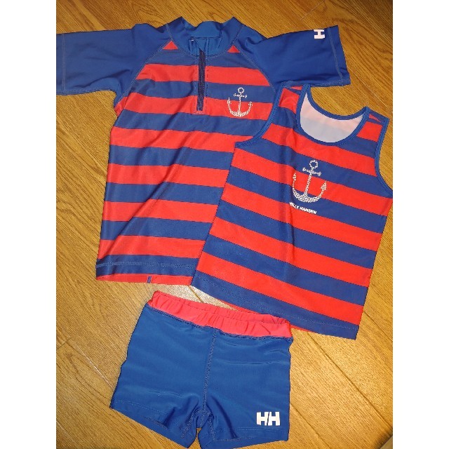 HELLY HANSEN(ヘリーハンセン)のmos様専用 キッズ/ベビー/マタニティのキッズ服男の子用(90cm~)(水着)の商品写真