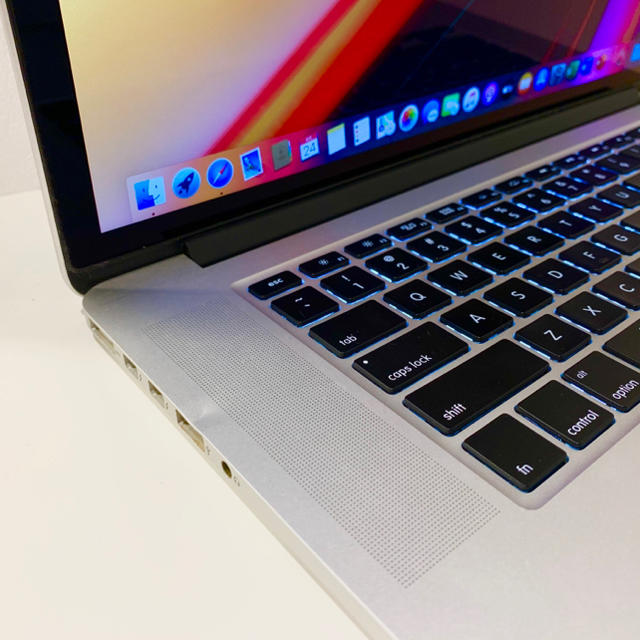MacBook Pro (Retina, 15-inch, Mid 2012) 3