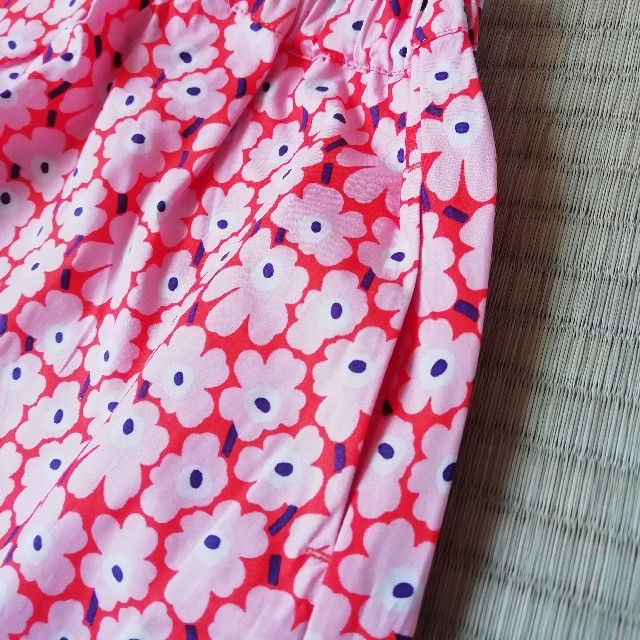 marimekko(マリメッコ)の半額!春カラー【新品・タグ付】マリメッコ marimekko キッズ スカート キッズ/ベビー/マタニティのキッズ服女の子用(90cm~)(スカート)の商品写真