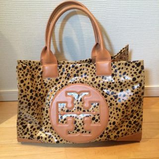 トリーバーチ(Tory Burch)の☆fuwari様専用品☆トリーバーチ アニマル柄トートバッグ美品(トートバッグ)