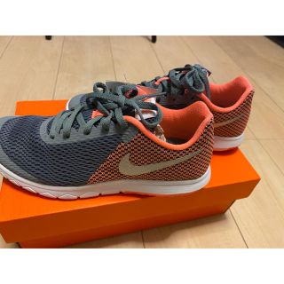 ナイキ(NIKE)の【くー様 専用】NIKE ナイキ スニーカー(シューズ)