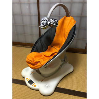 フォーマムズ(4moms)の【4moms ママルー　電動バウンサー】(その他)