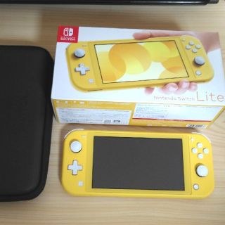 ニンテンドウ(任天堂)のSwitch LITE(携帯用ゲーム機本体)