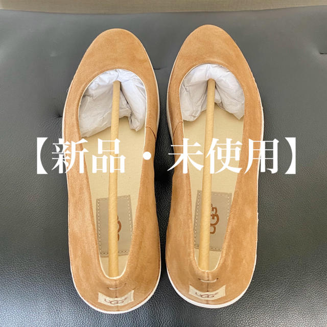 UGG(アグ)の【新品未使用】UGG kammi カミ 6.5 レディースの靴/シューズ(スリッポン/モカシン)の商品写真