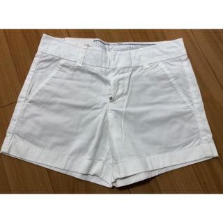 ユニクロ(UNIQLO)の【新品】チノ ショートパンツ(ショートパンツ)