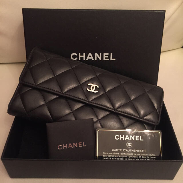 CHANEL(シャネル)のシャネル マトラッセ 長財布 レディースのファッション小物(財布)の商品写真