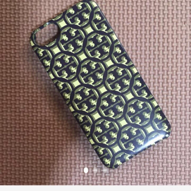 Tory Burch(トリーバーチ)のトリーバーチ iPhone スマホ/家電/カメラのスマホアクセサリー(モバイルケース/カバー)の商品写真