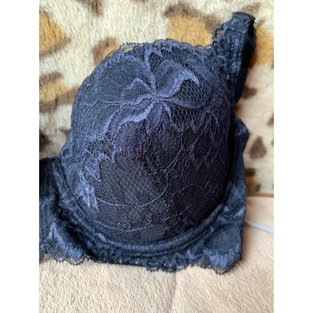 シャルレ(シャルレ)のけいちゃんママ専用⭐︎ ブラ黒B85 と黒&水色LLｼﾖｰﾂ レディースの下着/アンダーウェア(ブラ)の商品写真