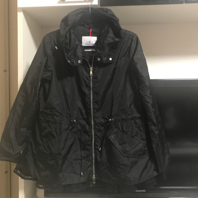 訳あり moncler パーカー ブラック ナイロン Lサイズ