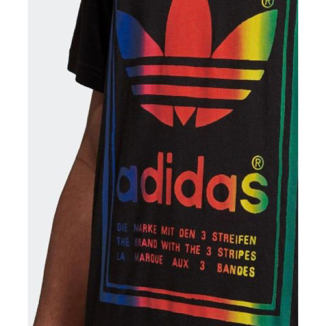 adidas(アディダス)のアディダス　オリジナルス　グラフィックTシャツ メンズのトップス(Tシャツ/カットソー(半袖/袖なし))の商品写真