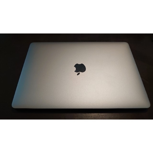 MacBook Pro 13インチ space gray