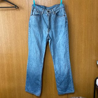 リーバイス(Levi's)のLEVI’S デニムジーンズ 519 32インチ(デニム/ジーンズ)