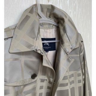 バーバリー(BURBERRY)のバーバリー　　トレンチコート(トレンチコート)