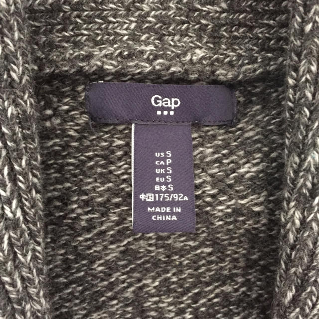 GAP(ギャップ)のニットカーディガン メンズのトップス(カーディガン)の商品写真