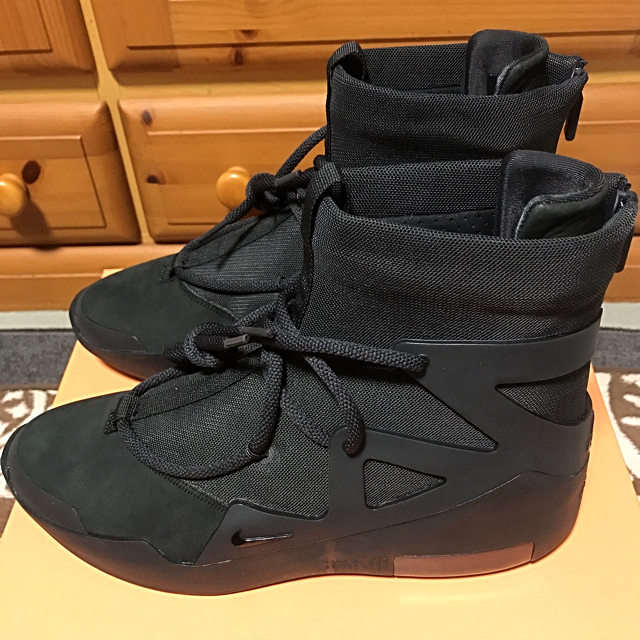 FEAR OF GOD(フィアオブゴッド)のGW値下げ！NIKE AIR FEAR OF GOD1 TRIPLE BLACK メンズの靴/シューズ(スニーカー)の商品写真