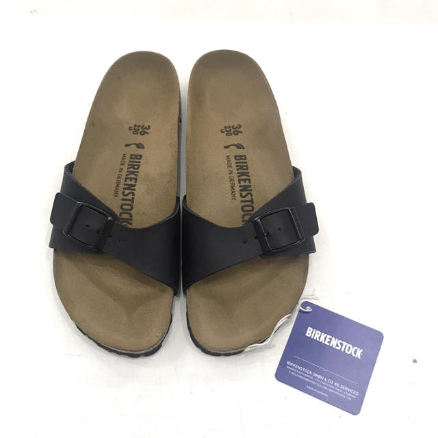 BIRKENSTOCK(ビルケンシュトック)のBIRKENSTOCK ビルケン マドリッド ブラック 23cm サンダル レディースの靴/シューズ(サンダル)の商品写真