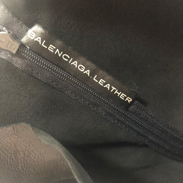 Balenciaga(バレンシアガ)のバレンシアガレザーワンピース　美品 レディースのワンピース(ひざ丈ワンピース)の商品写真