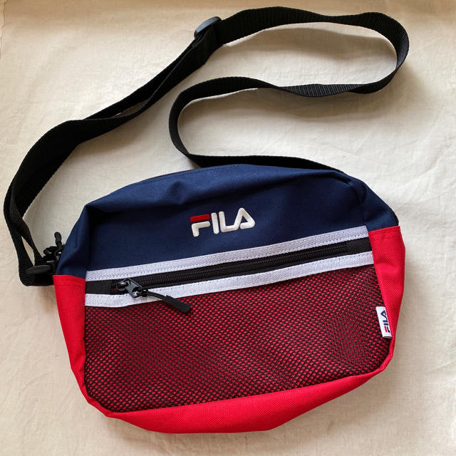 FILA(フィラ)のFILA新品⭐︎ショルダーバッグ レディースのバッグ(ショルダーバッグ)の商品写真