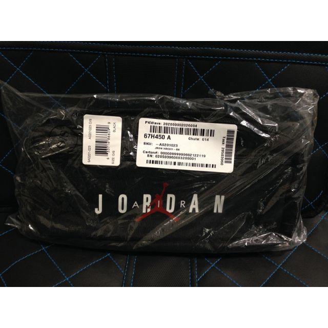 NIKE(ナイキ)のUSA限定 Jordan ジョーダン ボディバッグ ショルダーバッグ メンズのバッグ(ボディーバッグ)の商品写真