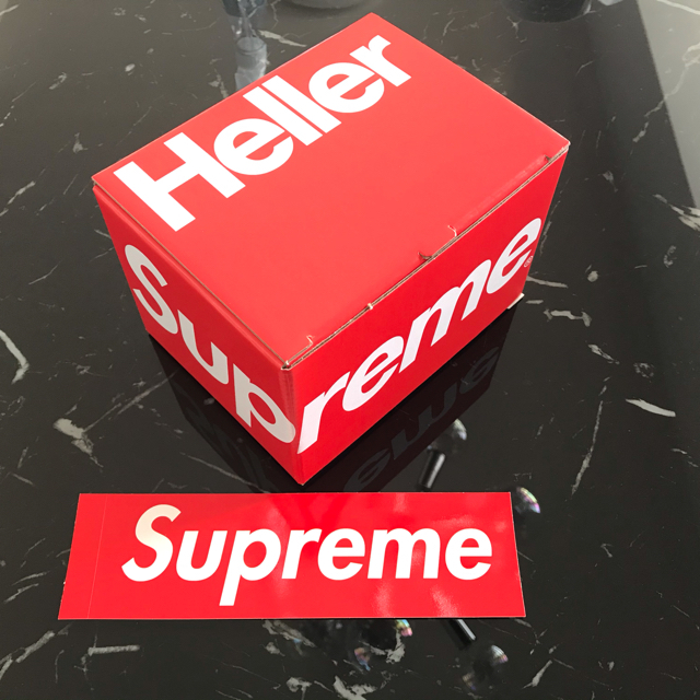 Supreme(シュプリーム)のsupreme heller mugs マグカップ インテリア/住まい/日用品のキッチン/食器(グラス/カップ)の商品写真