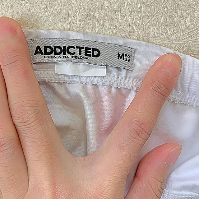 ADDICTED(アディクテッド)のADDICTED 競パン　白　Mサイズ メンズの水着/浴衣(水着)の商品写真