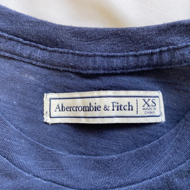 Abercrombie&Fitch(アバクロンビーアンドフィッチ)のAbercrombie & Fitch(アバクロ) Tシャツ レディースのトップス(Tシャツ(半袖/袖なし))の商品写真