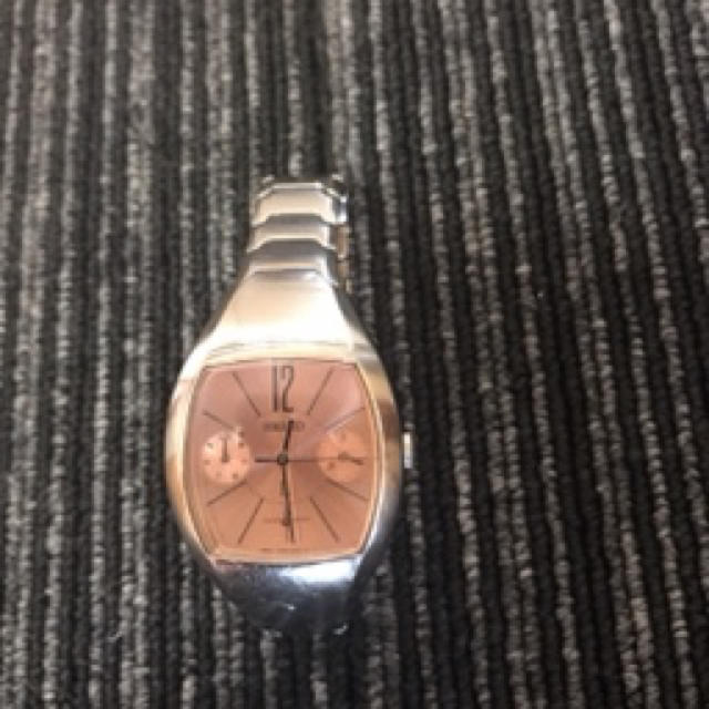 新品再入荷】 SEIKO - SEIKO腕時計(売り切ります処分)値下げの通販