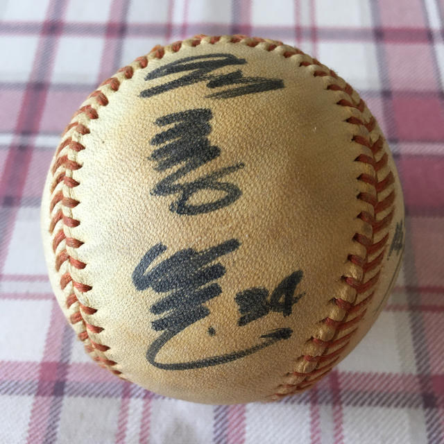 誰かわからない昭和のプロ野球四選手のサインボールの通販 by 誰かわからない昭和のプロ野球四選手のサインボールの通販 by