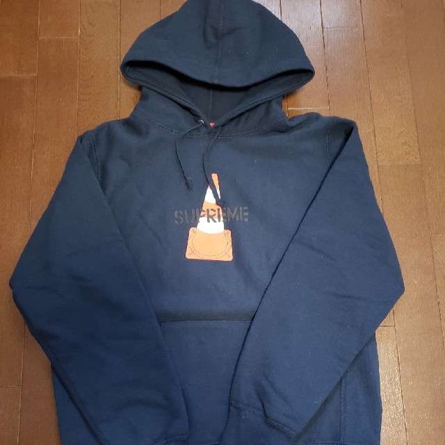 メンズsupreme パーカー cone hoodie S  kraftwerk