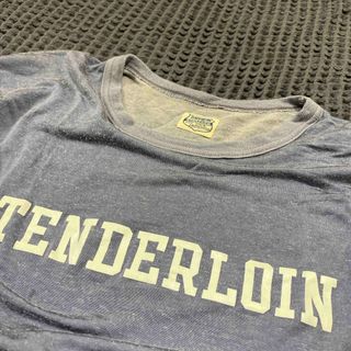 テンダーロイン(TENDERLOIN)のテンダーロイン　NFL 3/4 フットボール　シャツ　カットソー　XL パープル(Tシャツ/カットソー(七分/長袖))