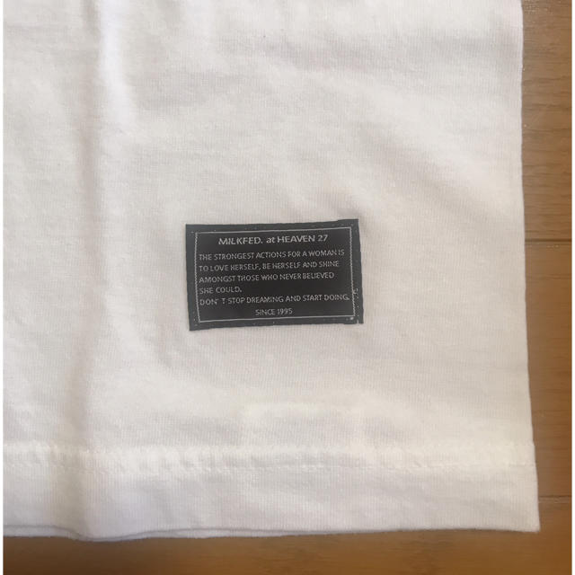 MILKFED.(ミルクフェド)のmilkfed 白Tシャツピンクロゴ レディースのトップス(Tシャツ(半袖/袖なし))の商品写真