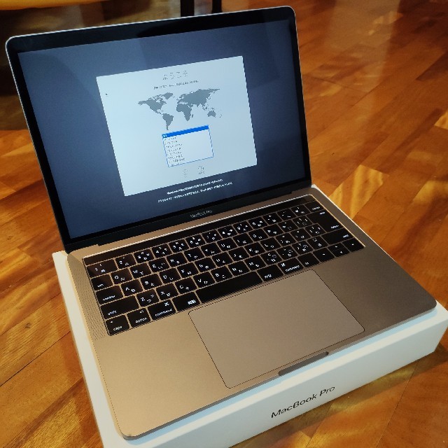 MacBook Pro 2016 13インチ TouchBar搭載