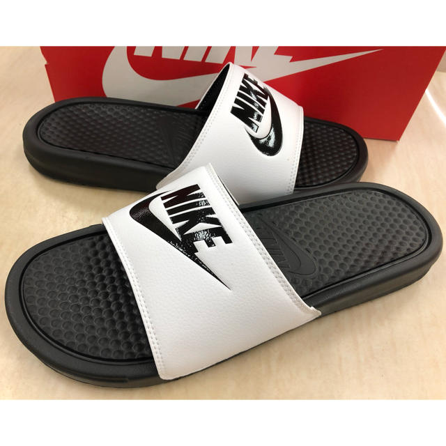 NIKE(ナイキ)のNIKEナイキ BENASSI JDI 28.0cmベナッシ シャワーサンダル  メンズの靴/シューズ(サンダル)の商品写真