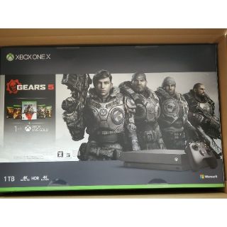 エックスボックス(Xbox)のMicrosoft Xbox One X GEARS 5　同梱版(家庭用ゲーム機本体)