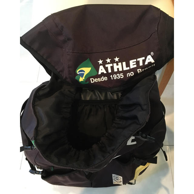 ATHLETA(アスレタ)のATHLETA サッカー　リュック　ボール入付き スポーツ/アウトドアのサッカー/フットサル(その他)の商品写真