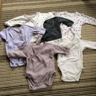 ユニクロ(UNIQLO)のehe様専用☆(ロンパース)