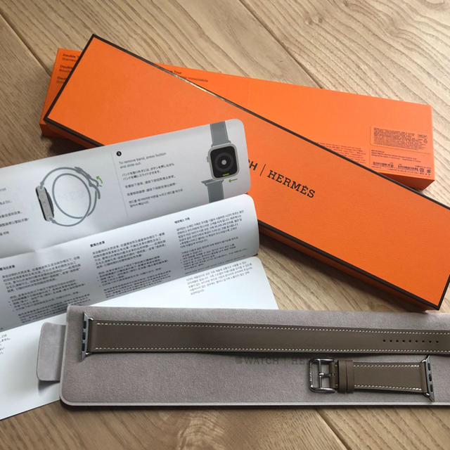 Hermes(エルメス)の【美品】アップルウォッチ　エルメス　ドゥブルプール　40mm メンズの時計(ラバーベルト)の商品写真