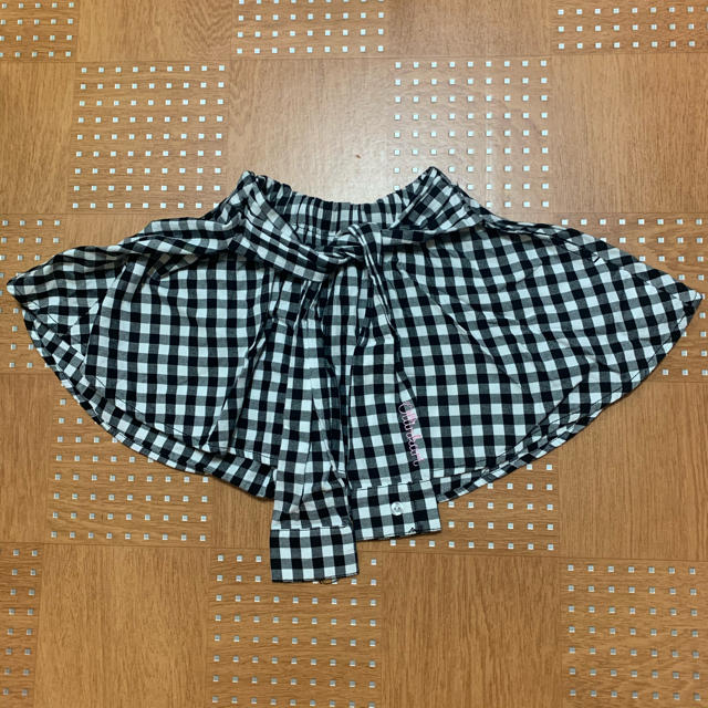 OLLINKARI(オリンカリ)のOLLINKARI  ショートパンツ　130 キッズ/ベビー/マタニティのキッズ服女の子用(90cm~)(パンツ/スパッツ)の商品写真