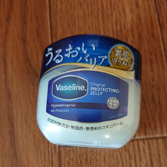 Unilever(ユニリーバ)のヴァセリン(ワセリン）40グラム コスメ/美容のスキンケア/基礎化粧品(美容液)の商品写真