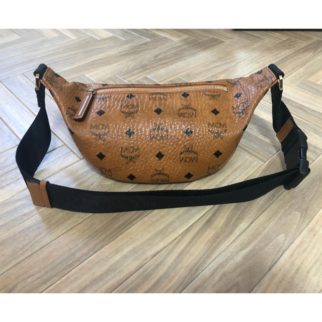 MCM - MCM ベルトバッグの通販 by よしき's shop|エムシーエムならラクマ