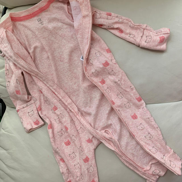 babyGAP(ベビーギャップ)のらら様専用 キッズ/ベビー/マタニティのベビー服(~85cm)(ロンパース)の商品写真